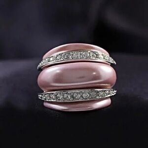 KENNETH JAY LANE Crystal Resin Pink Silvertone Basilica Ring QVC SOLD OUT $99